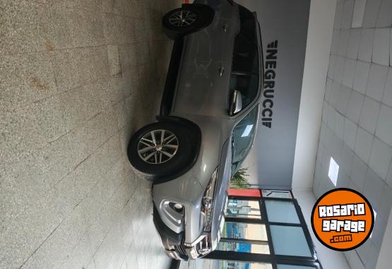 Camionetas - Toyota SW4 srx 2016 Diesel 178000Km - En Venta