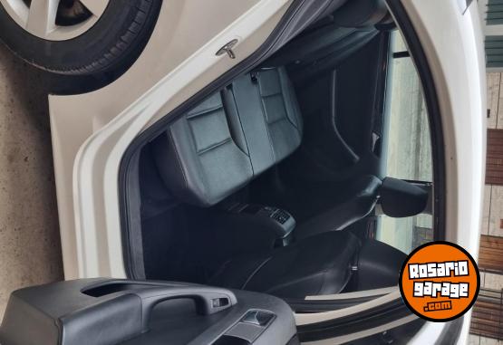 Autos - Volkswagen Vento 2013 Nafta 148000Km - En Venta