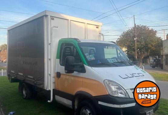 Camiones y Gr�as - Iveco 35c14 - En Venta