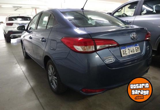 Autos - Toyota XLS 1.5 CVT 2021 Nafta 50000Km - En Venta