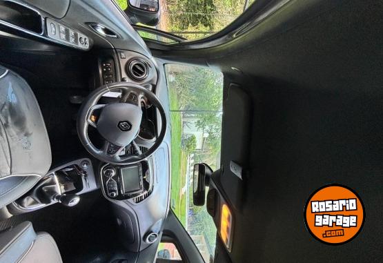 Autos - Renault captur 2020 GNC 80000Km - En Venta