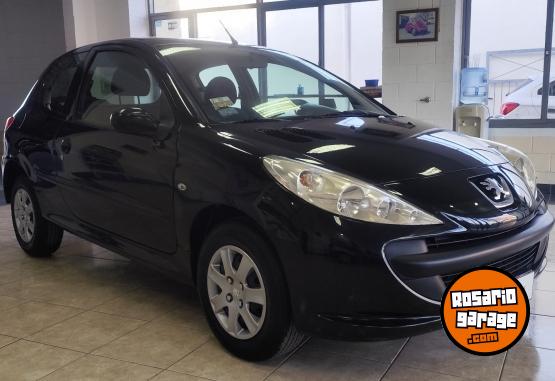 Autos - Peugeot 207 COMPACT XR 2011 Nafta 143072Km - En Venta