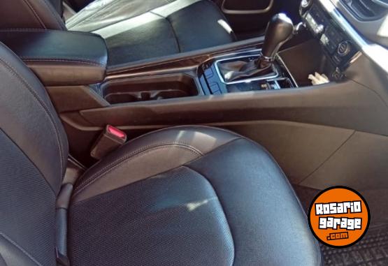 Camionetas - Jeep COMPASS LONGITUDE 1.3 2022 Nafta 70000Km - En Venta