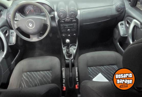 Autos - Renault Logan 2013 GNC 190000Km - En Venta