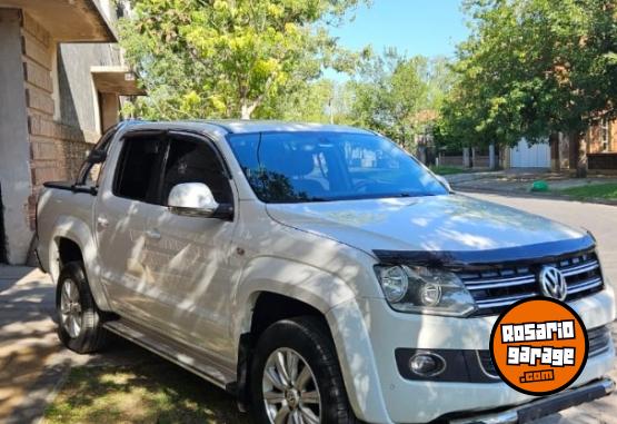 Camionetas - Volkswagen AMAROK HIGHLINE 2.0 180CV 2015 Diesel 215000Km - En Venta
