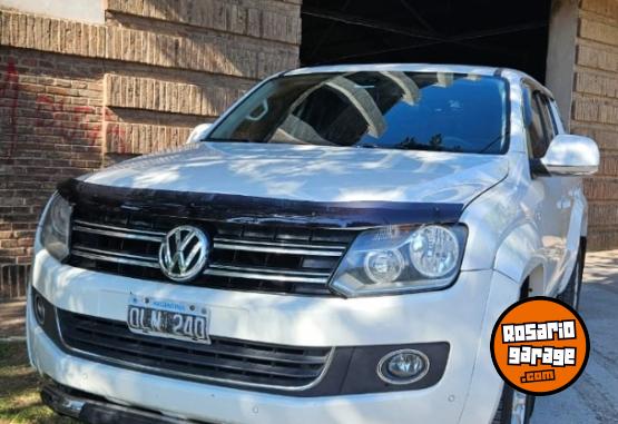 Camionetas - Volkswagen AMAROK HIGHLINE 2.0 180CV 2015 Diesel 215000Km - En Venta