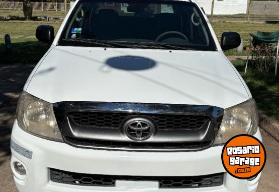 Camionetas - Toyota Hilux 2011 Diesel 368000Km - En Venta