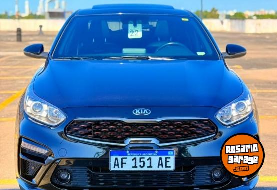 Autos - Kia Cerato GT Line 2022 Nafta 33000Km - En Venta