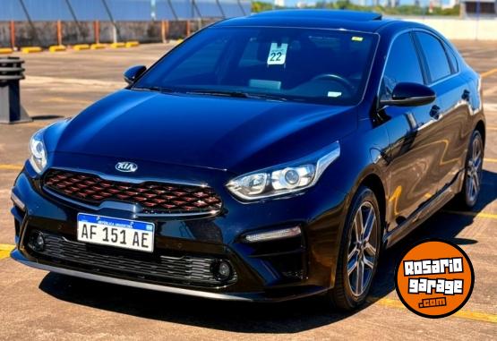 Autos - Kia Cerato GT Line 2022 Nafta 33000Km - En Venta