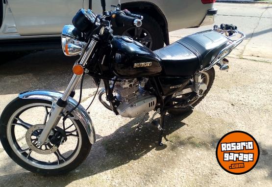 Motos - Suzuki Gn 125 2023 Nafta 1500Km - En Venta
