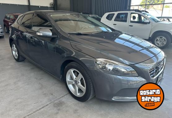 Autos - Volvo V40 T4 2013 Nafta 110452Km - En Venta