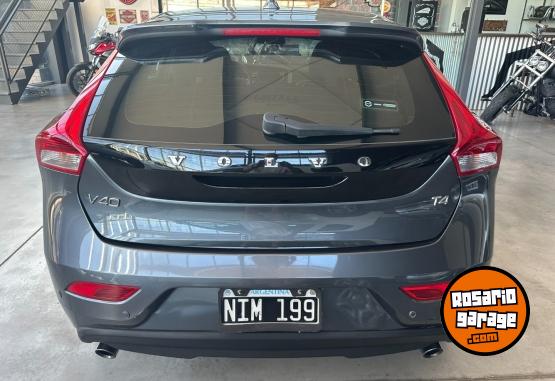 Autos - Volvo V40 T4 2013 Nafta 110452Km - En Venta