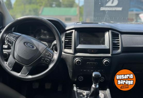 Camionetas - Ford RANGER DC 4X2 XLS 3.2L D 2020 Diesel  - En Venta