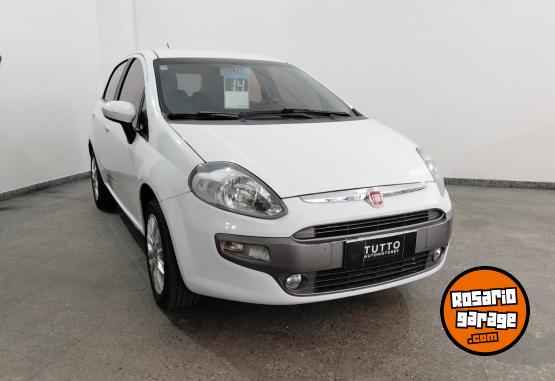 Autos - Fiat Punto essence 2014 Nafta 186000Km - En Venta