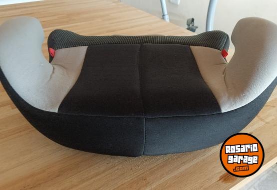 Art�culos para beb� - Booster Butaca Elevadora Auto para Ni�os seminueva - En Venta