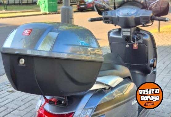 Motos - Kymco Like 125 2023 Nafta 5800Km - En Venta