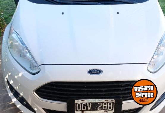 Autos - Ford Fiesta 2014 Nafta 133000Km - En Venta