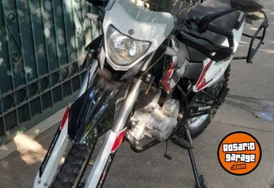 Motos - Motomel Skua 250 2020 Nafta 4100Km - En Venta