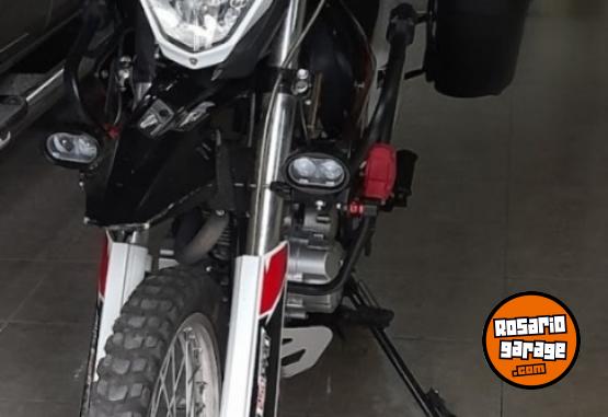 Motos - Motomel Skua 250 2020 Nafta 4100Km - En Venta