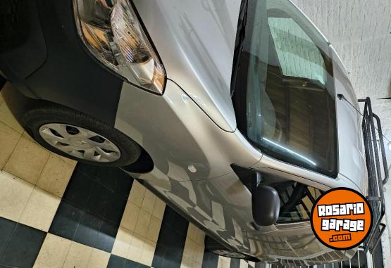Utilitarios - Renault KANGOO 2025 Nafta 9000Km - En Venta