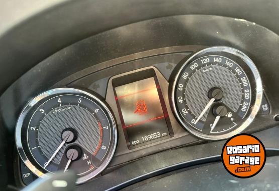 Autos - Toyota Corolla 2016 Nafta 189000Km - En Venta