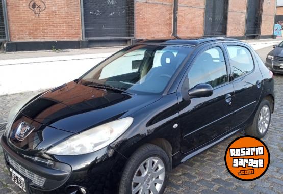 Autos - Peugeot 207 compact XT 2010 Nafta 112000Km - En Venta