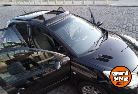 Autos - Peugeot 207 compact XT 2010 Nafta 112000Km - En Venta
