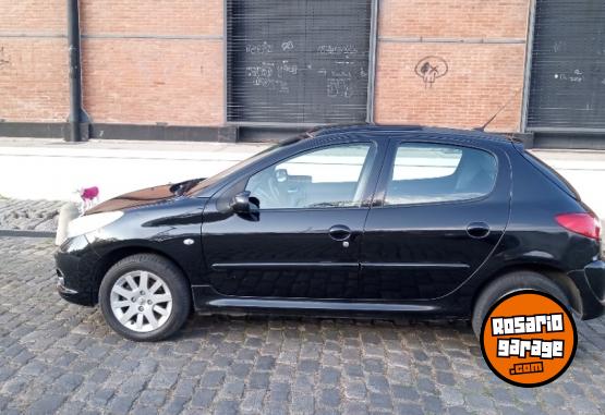 Autos - Peugeot 207 compact XT 2010 Nafta 112000Km - En Venta