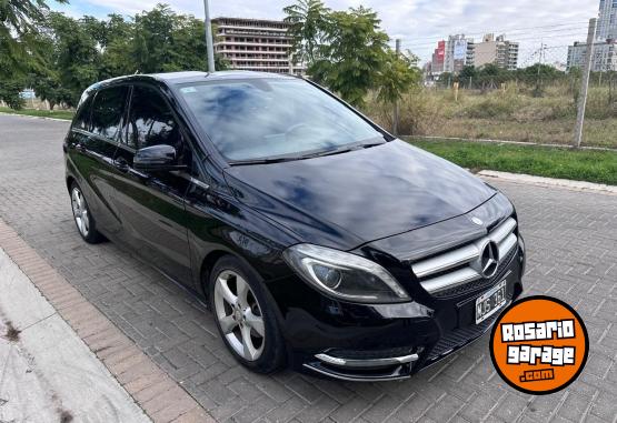 Autos - Mercedes Benz B200 blue efficiency 2013 Nafta 200000Km - En Venta