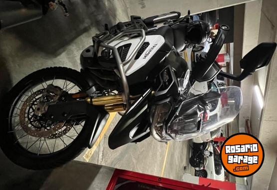 Motos - Triumph Tiger 1200 Rally Explorer 2024 Nafta 8000Km - En Venta