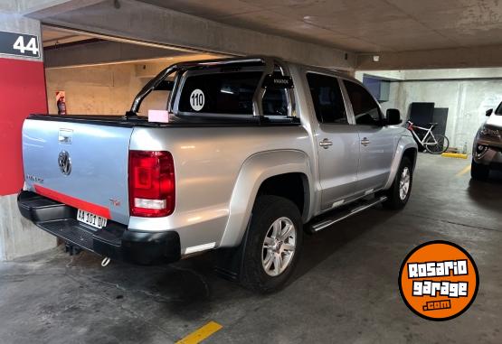 Camionetas - Volkswagen Amarok. Confortline 4x2 2016 Diesel 120000Km - En Venta