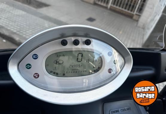 Motos - Kymco GRAND DINK 250 2014 Nafta 24000Km - En Venta