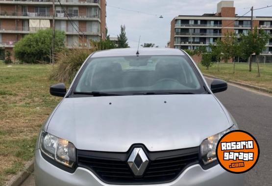 Autos - Renault Sandero 2017 Nafta 130000Km - En Venta