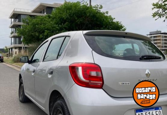 Autos - Renault Sandero 2017 Nafta 130000Km - En Venta