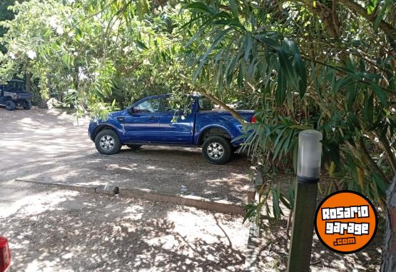 Camionetas - Ford Ranger 2015 Diesel 150000Km - En Venta