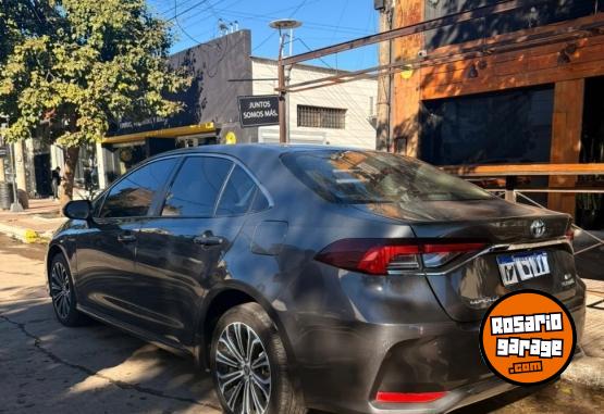 Autos - Toyota Corolla 2021 Electrico / Hibrido 108000Km - En Venta