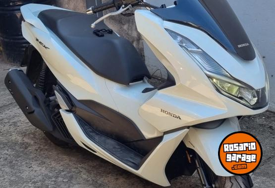 Motos - Honda Pcx160 2024 Nafta 2500Km - En Venta