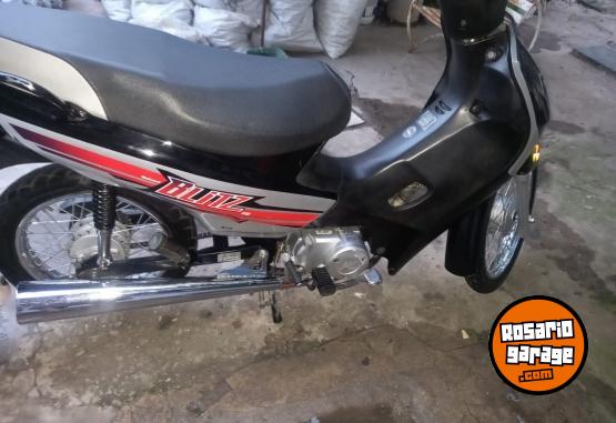 Motos - Motomel Blizt v8 110 2022 Nafta 11568Km - En Venta