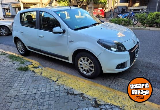 Autos - Renault Sandero Privilege 1.6 16v 2014 GNC 133000Km - En Venta