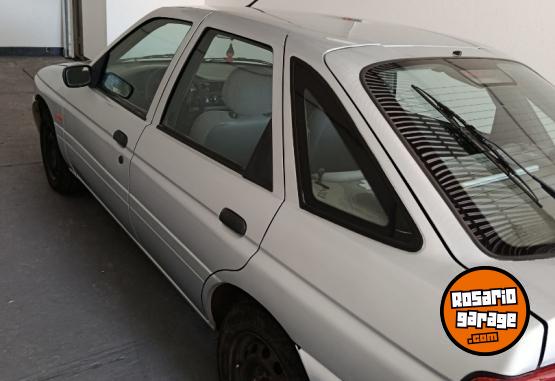 Autos - Ford Escort 2001 GNC 168000Km - En Venta