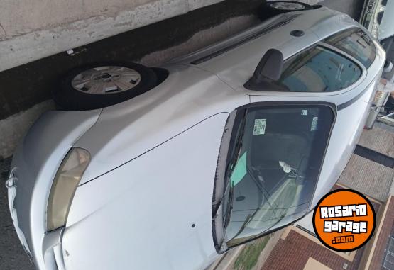 Autos - Suzuki Fun 2006 Nafta 227480Km - En Venta