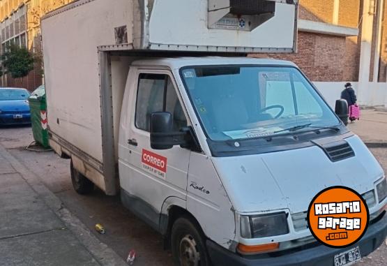 Camionetas - Renault Rodeo traffic 1998 Diesel 1Km - En Venta