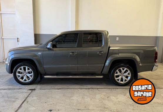 Camionetas - Volkswagen AMAROK V6 HIGHLINE 2020 Diesel 94000Km - En Venta