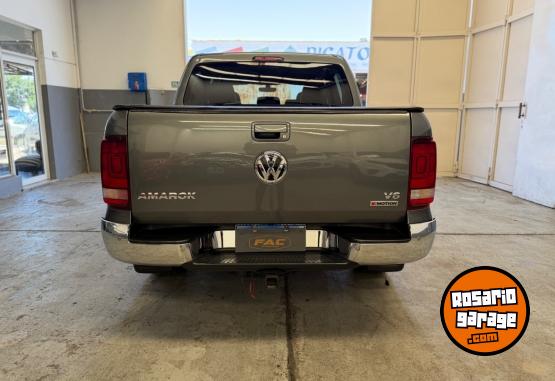 Camionetas - Volkswagen AMAROK V6 HIGHLINE 2020 Diesel 94000Km - En Venta