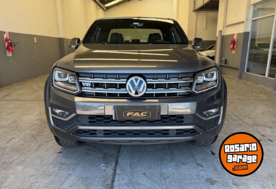 Camionetas - Volkswagen AMAROK V6 HIGHLINE 2020 Diesel 94000Km - En Venta