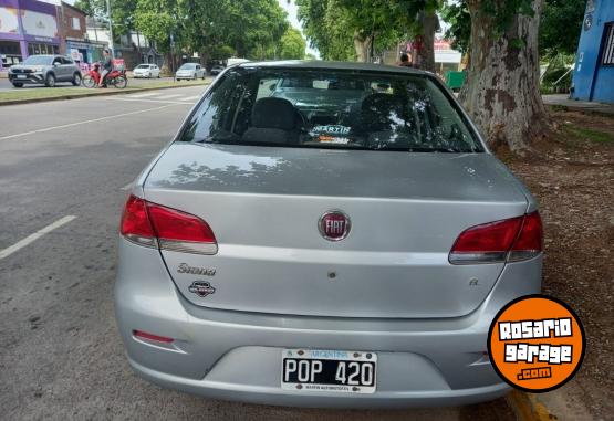 Autos - Fiat SIENA 2018 GNC 180000Km - En Venta