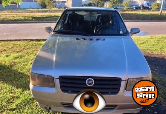 Autos - Fiat Uno 2004 Nafta 260000Km - En Venta