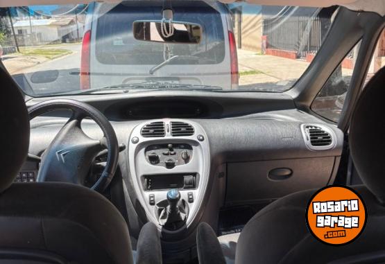 Autos - Citroen Xsara Picasso 2010 Nafta 150000Km - En Venta