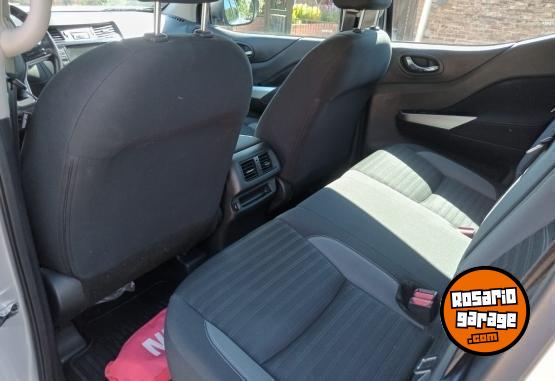 Camionetas - Nissan FRONTIER XE AT 2023 Diesel 37000Km - En Venta