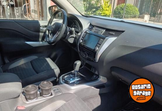 Camionetas - Nissan FRONTIER XE AT 2023 Diesel 37000Km - En Venta